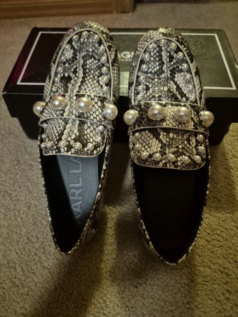 Karl Lagerfeld Avah Pearl-Embellished Python Embossed Pattern Loafers 7M